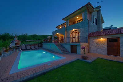 Villa Maya