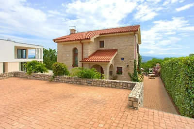 Villa Maya