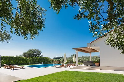 Villa Cvita mit großem Pool - Split