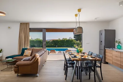 Villa Cvita mit großem Pool - Split