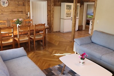 Apartamento de vacaciones en una casa con entramado de madera