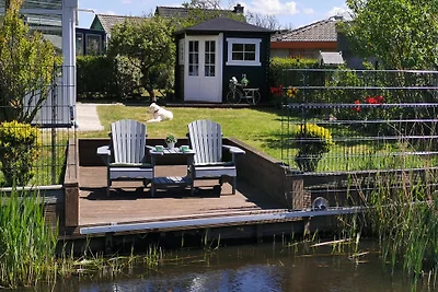 Hollandferienhaus mit Wintergarten
