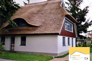 Baltic Sea Breeze / thatched roof 1