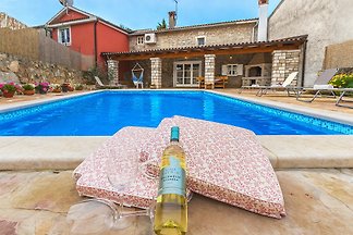 Vakantiehuis Ontspannende vakantie Žminj