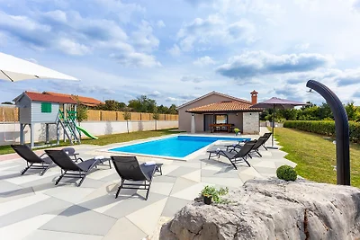 Villa Taya