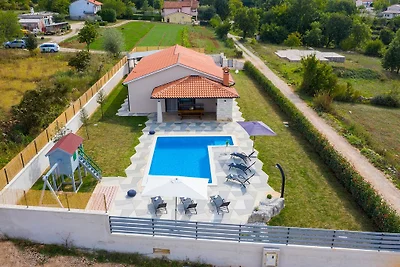 Villa Taya