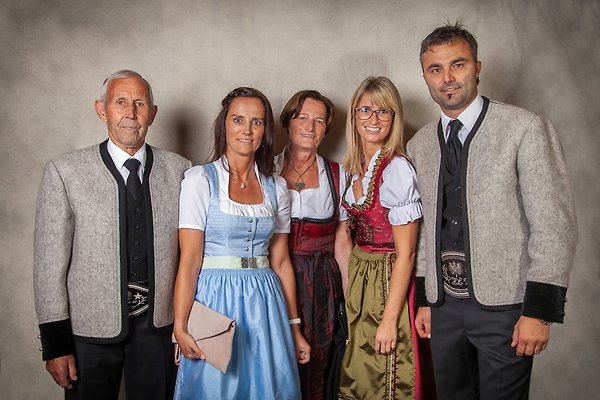 Familie H. Leitner Familie H. Leitner