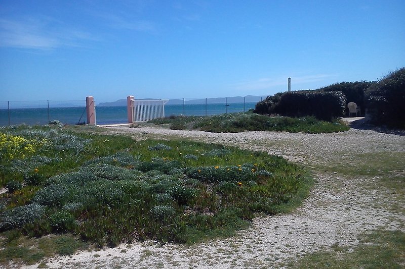 Gartenweg zum Strand