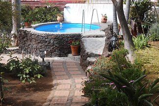 Ferienhaus mit Swimmingpool - F5577