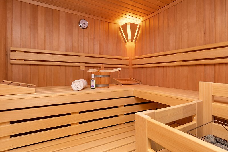 Wohlig warme Sauna sorgt für Entspannung