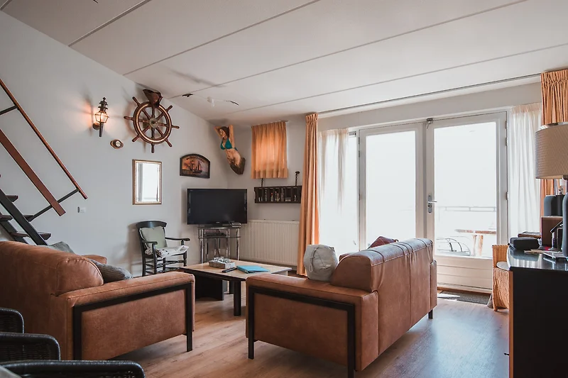 Wohnzimmer, TV, DVD, Stereo-Anlage, CD