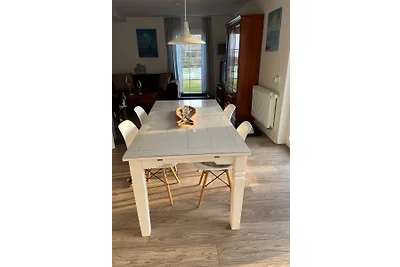 Landhus achtern Diek