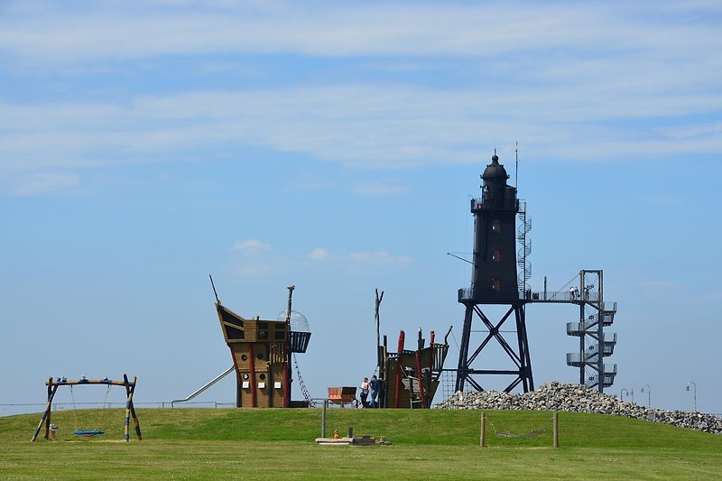 Piratenspielplatz (Teilausschnitt) am Leuchtturm