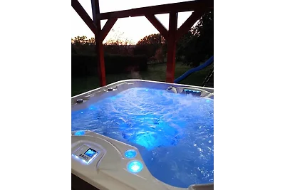 Ferienhaus Trosenka - Pool, Sauna