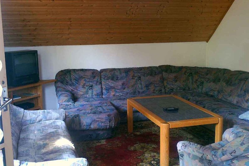 Sofa w pokoju mieszkalnym