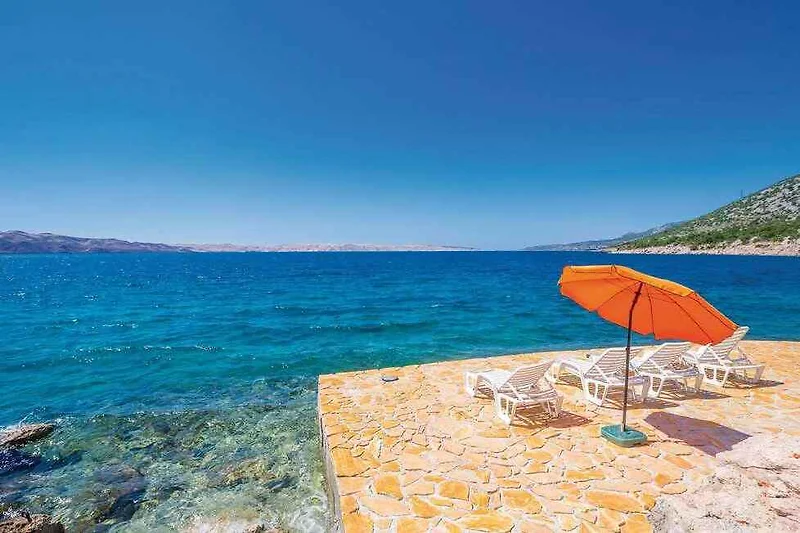 Strand vor dem Haus