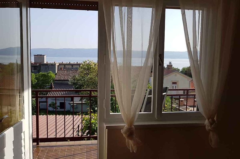 Balkon z widokiem na morze