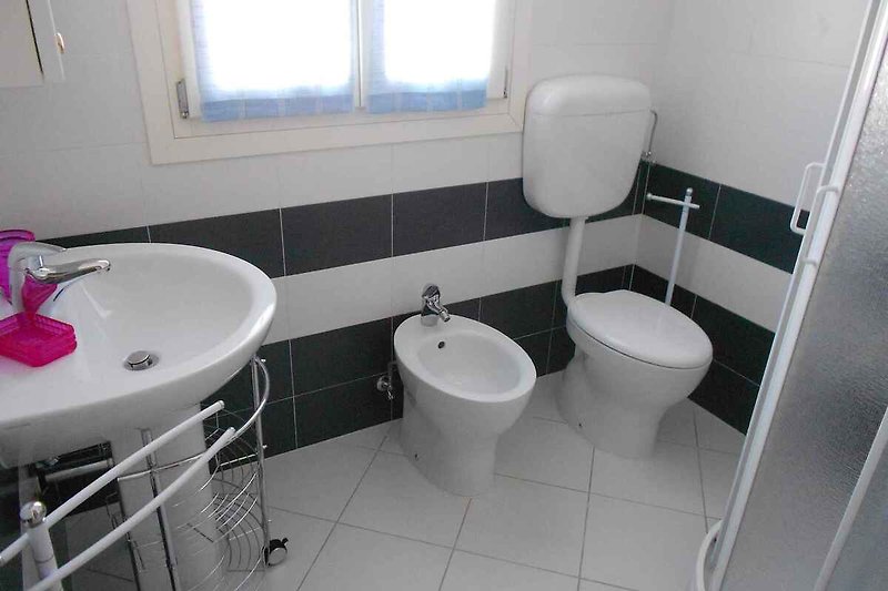bathroom (example)
