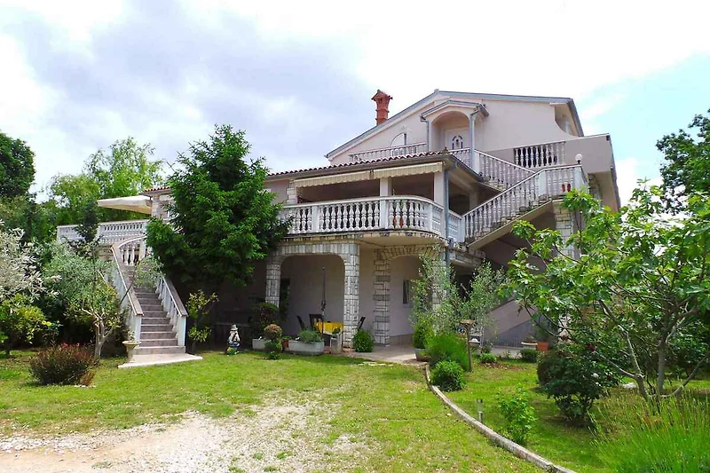 Aussenansicht Aussenansicht