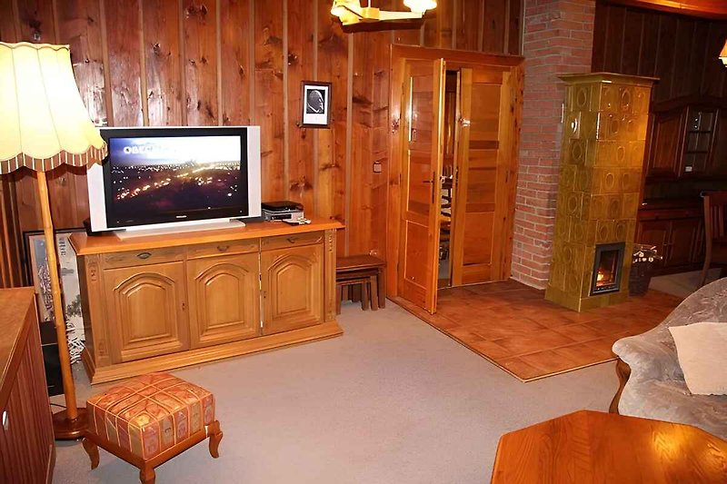 Wohnzimmer mit LCD-TV