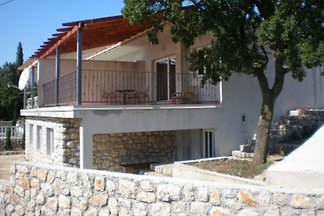 Ferienwohnung mit überdachtem Balkon