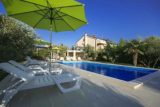 Ferienwohnung mit Aussenpool
