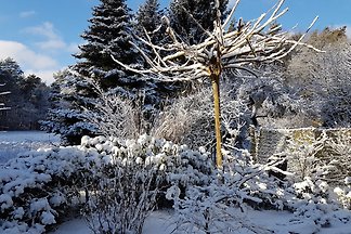 Chalet mit Garten und eigenem Schwimmbad