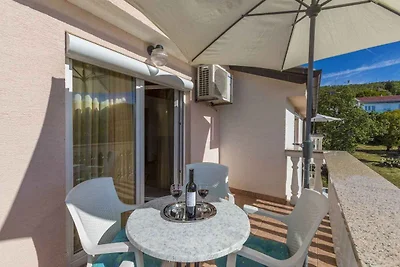 Ferienwohnung mit Balkon und Meerblick