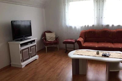 Ferienwohnung mit Aussenpool und Balkon