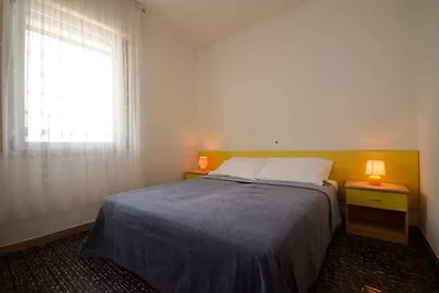 Ferienwohnung mit Klimaanlage und Balkon