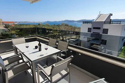 Ferienwohnung mit Pool und Klimaanlage