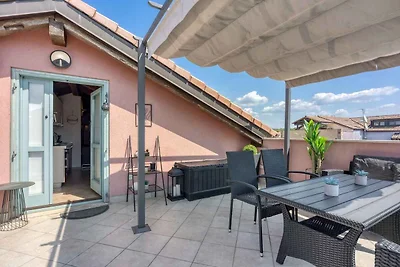 Ferienwohnung mit Pool und Dachterrasse