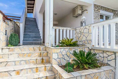 Appartamento Vacanza con famiglia Maslenica