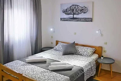 Ferienwohnung mit Terrasse und Grill