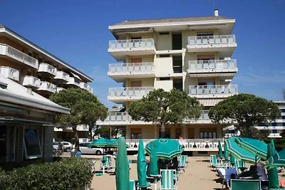 Ferienwohnung mit Balkon, nur 20m vom Meer