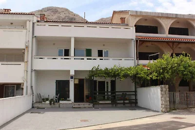 Ferienwohnung with terrace and Internet