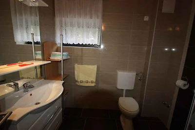 Ferienwohnung mit Terrasse und Klimaanlage