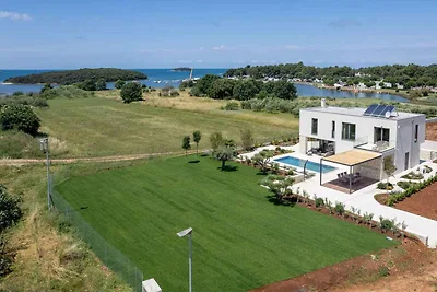 Ein schönes, modernes Ferienhaus in unmittelb