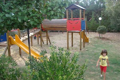 Bungalow mit Pool und Barbeque