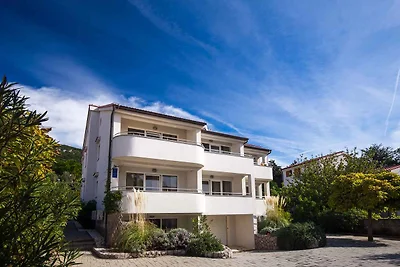 Studio mit Balkon und Klimaanlage