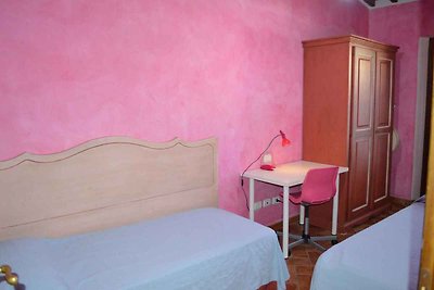 Ferienwohnung mit Schwimmbad und Patio