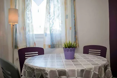 Ferienwohnung mit Terrasse, nur 500 Meter vom