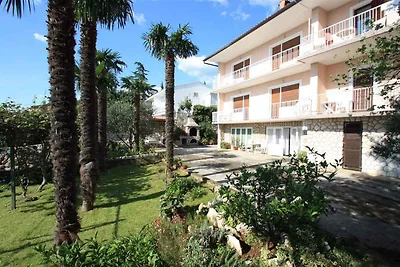 Studio mit Balkon