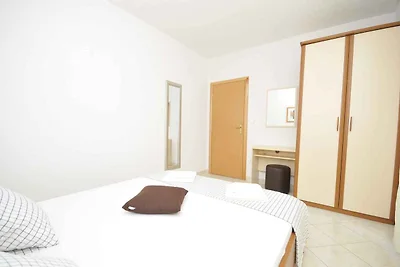 Appartamento Vacanza con famiglia Okrug Gornji