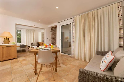 Ferienwohnung in Strandnähe mit Pool