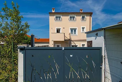 Ferienwohnung mit Klimaanlage und Pool