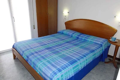 Ferienwohnung 100 m von Strand