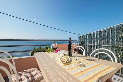 Ferienwohnung mit Klimaanlage und Meerblick