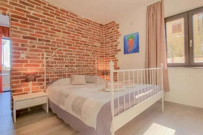 Ferienwohnung mit Klimaanlage, SAT-TV, WLAN u