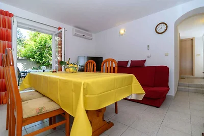 Ferienwohnung mit Klimaanlage und Grill